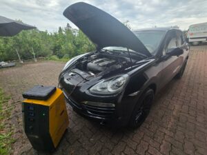 decalaminage sur porsche cayenne1